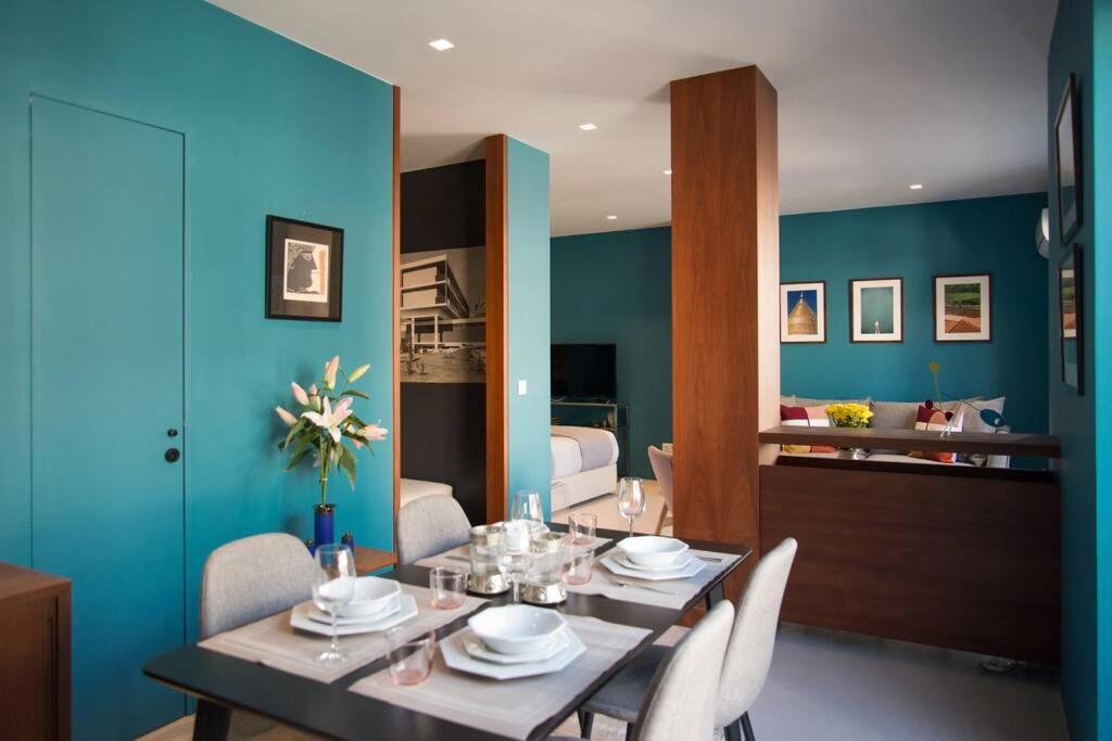 Stylish Decorated Apartment In Kolonaki Atena Exterior foto